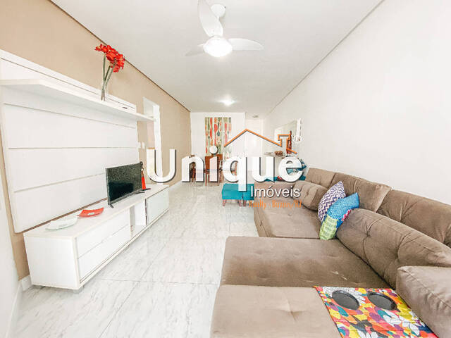 Apartamento para Venda em Cabo Frio - 2