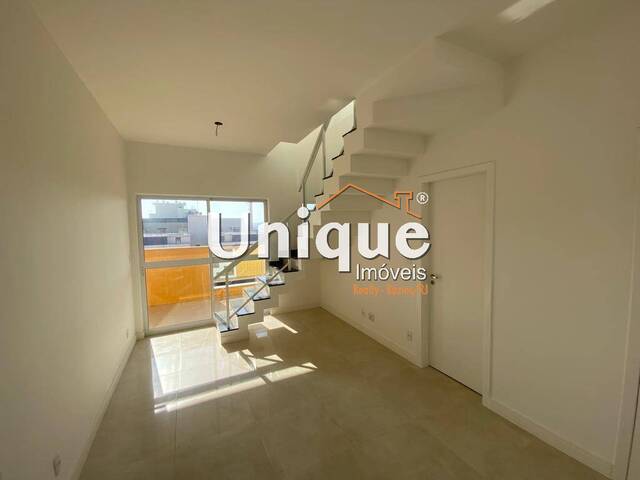 Apartamento para Venda em Cabo Frio - 3
