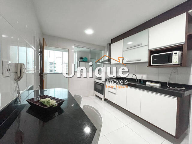Apartamento para Venda em Cabo Frio - 4