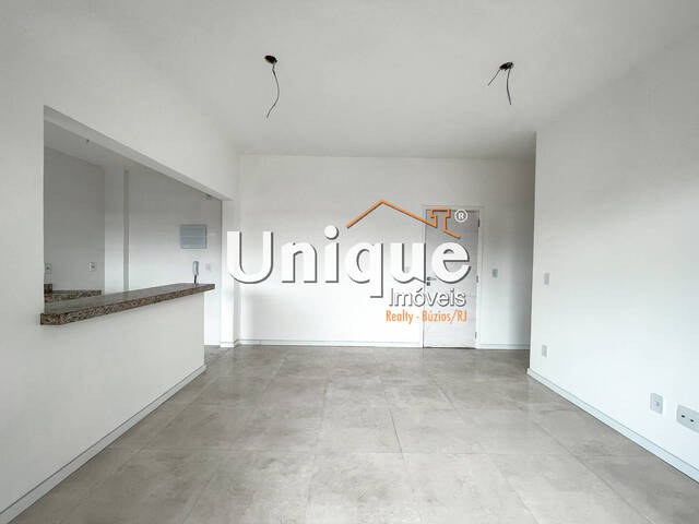 Apartamento para Venda em Cabo Frio - 3