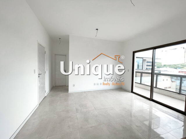 Apartamento para Venda em Cabo Frio - 2