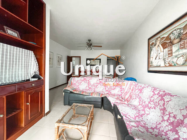 Apartamento para Venda em Cabo Frio - 2