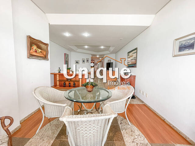 Apartamento para Venda em Cabo Frio - 4