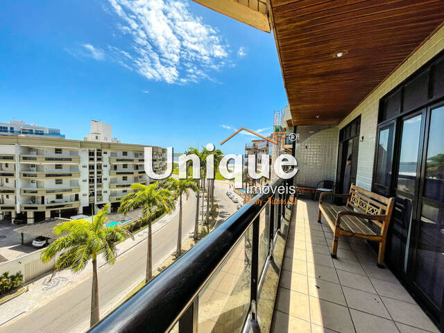 Apartamento para Venda em Cabo Frio - 2
