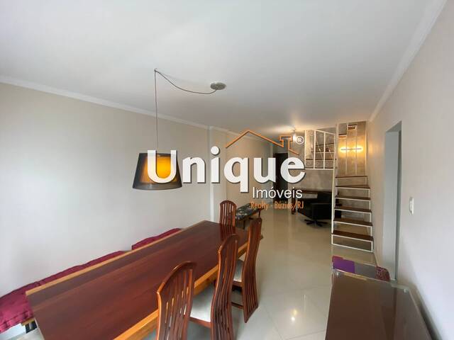 Apartamento para Venda em Cabo Frio - 3
