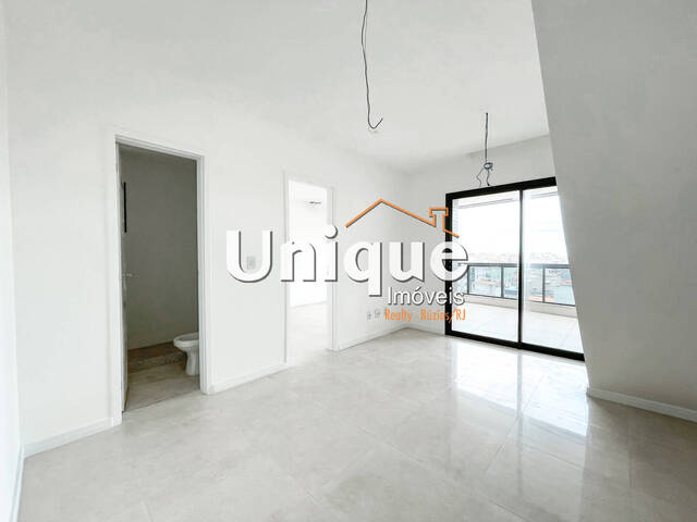 Apartamento para Venda em Cabo Frio - 4
