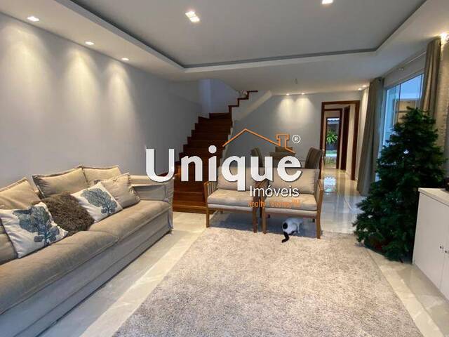 Apartamento para Venda em Cabo Frio - 4