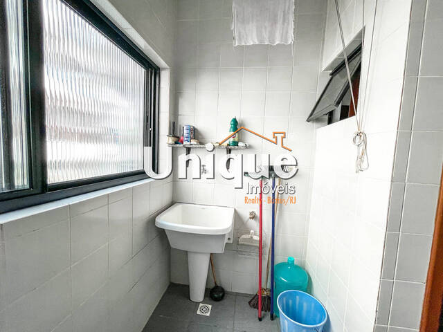 Apartamento para Venda em Cabo Frio - 3