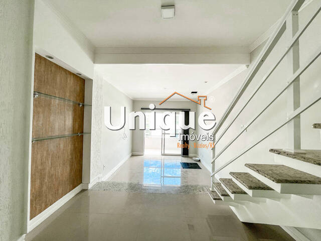 Apartamento para Venda em Cabo Frio - 4