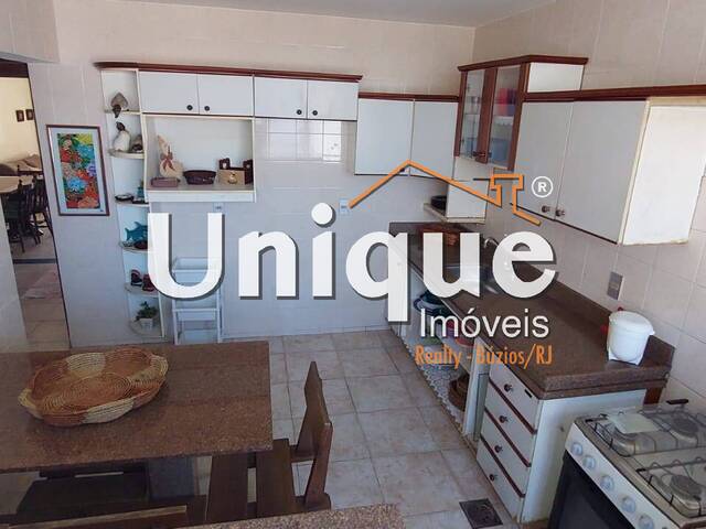 Apartamento para Venda em Cabo Frio - 2