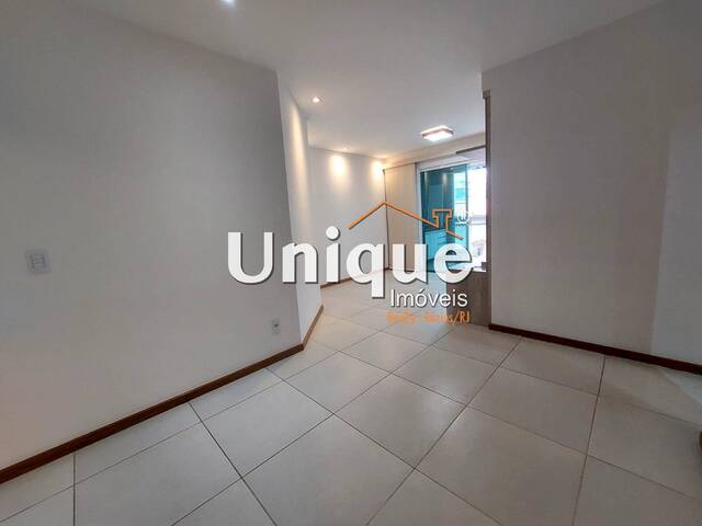 Apartamento para Venda em Cabo Frio - 3