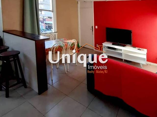 Apartamento para Venda em Cabo Frio - 2