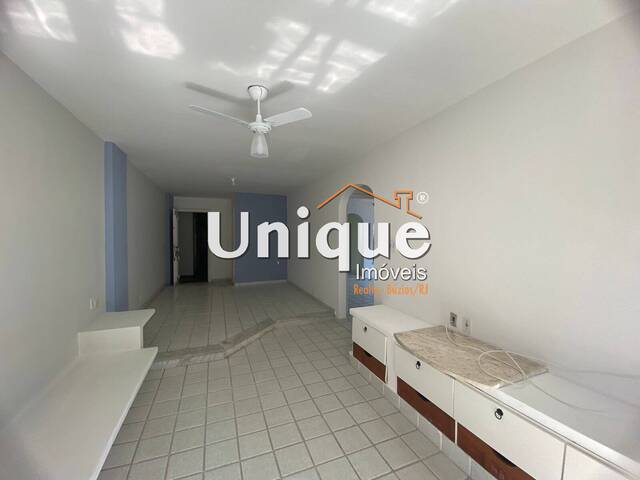 Apartamento para Venda em Cabo Frio - 3