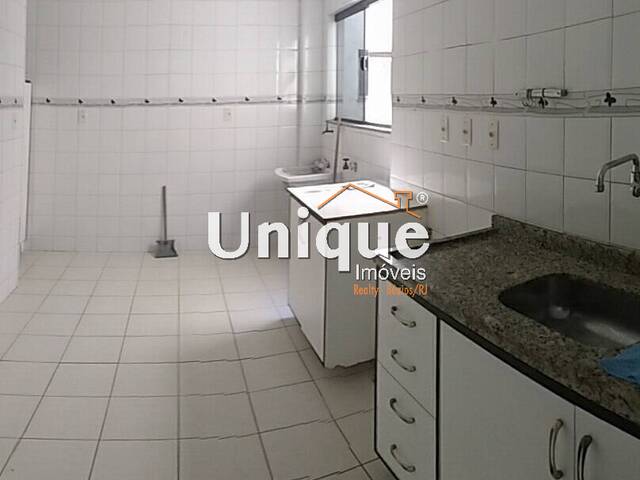 Apartamento para Venda em Cabo Frio - 3