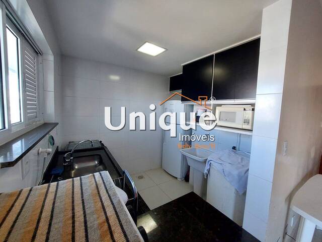 Apartamento para Venda em Cabo Frio - 2