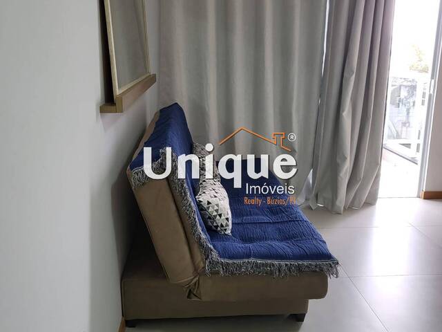 Apartamento para Venda em Cabo Frio - 2