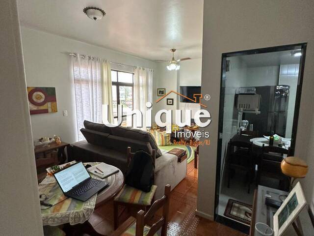 Apartamento para Venda em Cabo Frio - 2