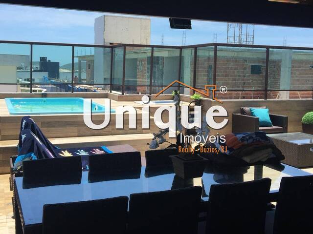 Apartamento para Venda em Cabo Frio - 2