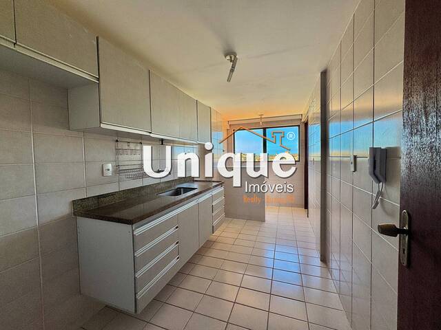 Apartamento para Venda em Cabo Frio - 3