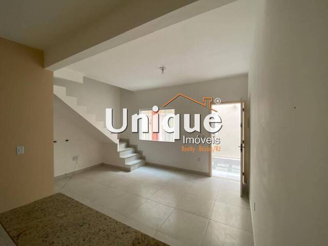 #1461 - Casa para Locação em Cabo Frio - RJ
