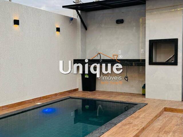 Casa para Venda em Cabo Frio - 2