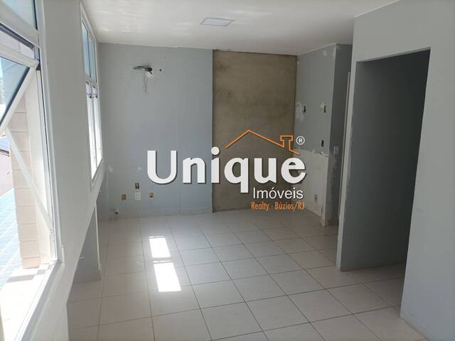 Sala para Locação em Cabo Frio - 2