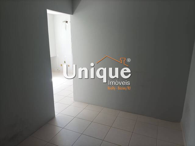 Sala para Locação em Cabo Frio - 4