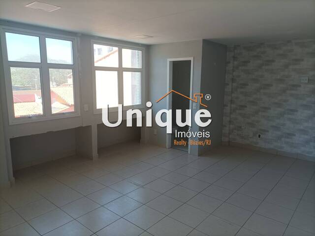 Sala para Venda em Cabo Frio - 2