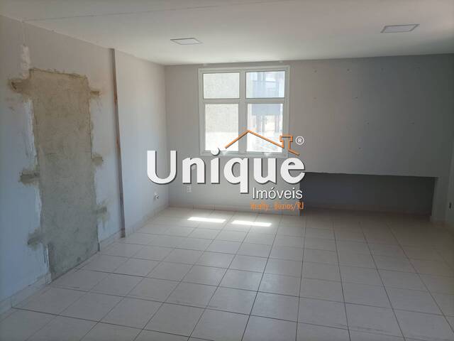 Sala para Venda em Cabo Frio - 4