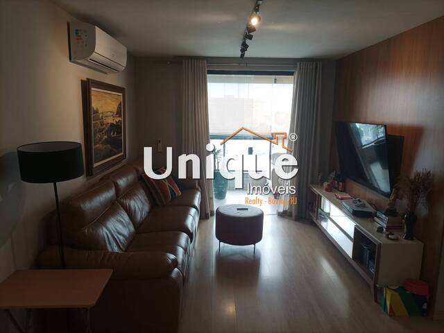 Apartamento para Venda em Cabo Frio - 2