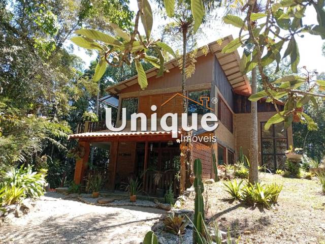 #1515 - Casa para Venda em Nova Friburgo - RJ