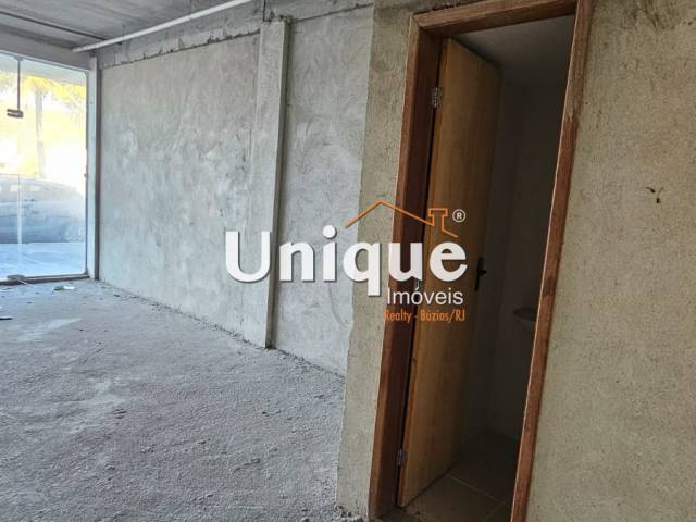 #1527 - Loja para Venda em Cabo Frio - RJ