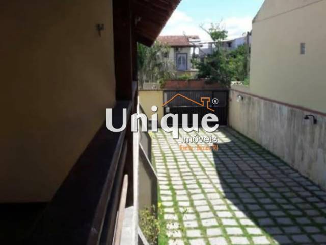 #1546 - Apartamento para Venda em Cabo Frio - RJ