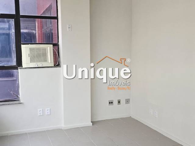Sala para Venda em Cabo Frio - 3