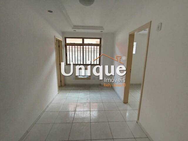 Sala para Venda em Cabo Frio - 2