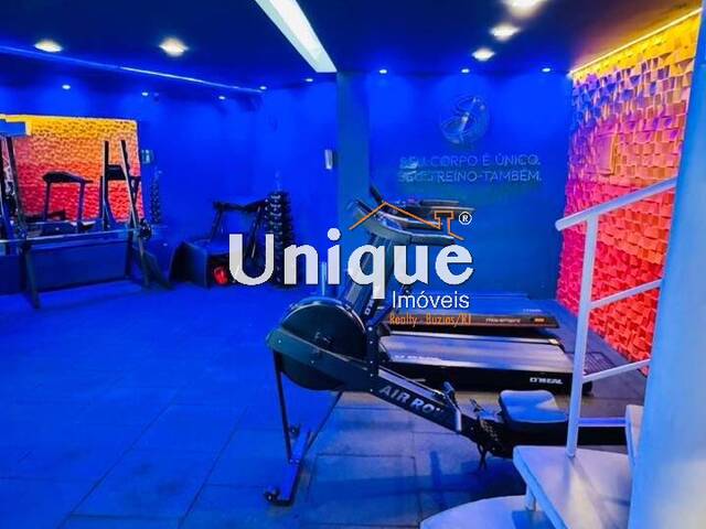 #1573 - Prédio comercial para Venda em Cabo Frio - RJ