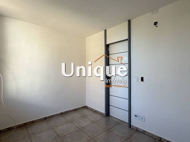 Apartamento para Venda em Cabo Frio - 4