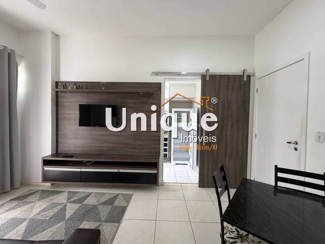 Apartamento para Venda em Cabo Frio - 3