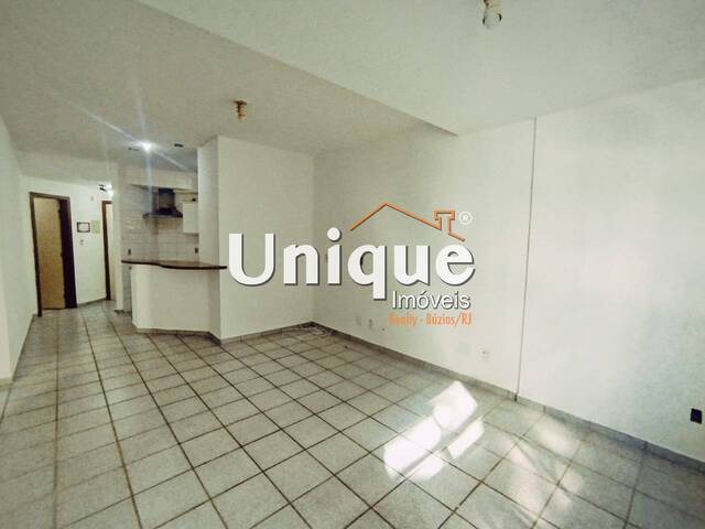 Apartamento para Venda em Cabo Frio - 3