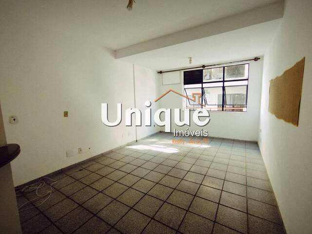 Apartamento para Venda em Cabo Frio - 2