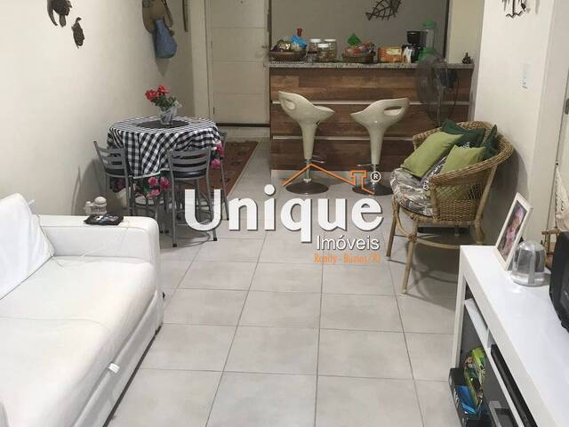 Apartamento para Venda em Cabo Frio - 2