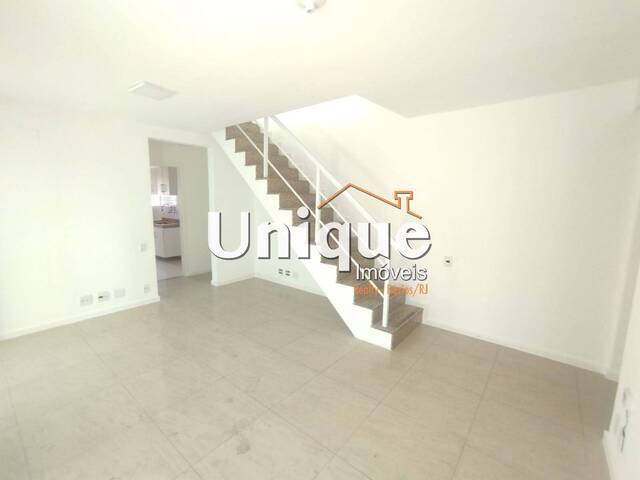 Apartamento para Venda em Cabo Frio - 3