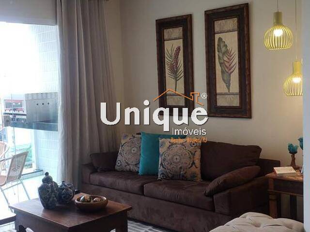 Apartamento para Venda em Cabo Frio - 2
