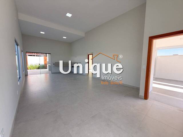 Casa para Venda em São Pedro da Aldeia - 5