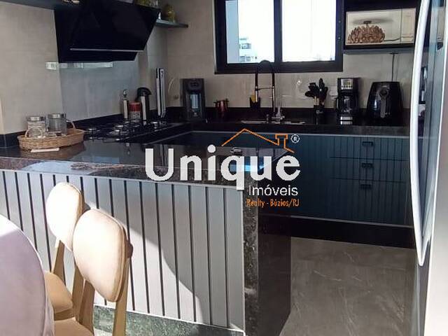 #1739 - Apartamento para Venda em Cabo Frio - RJ