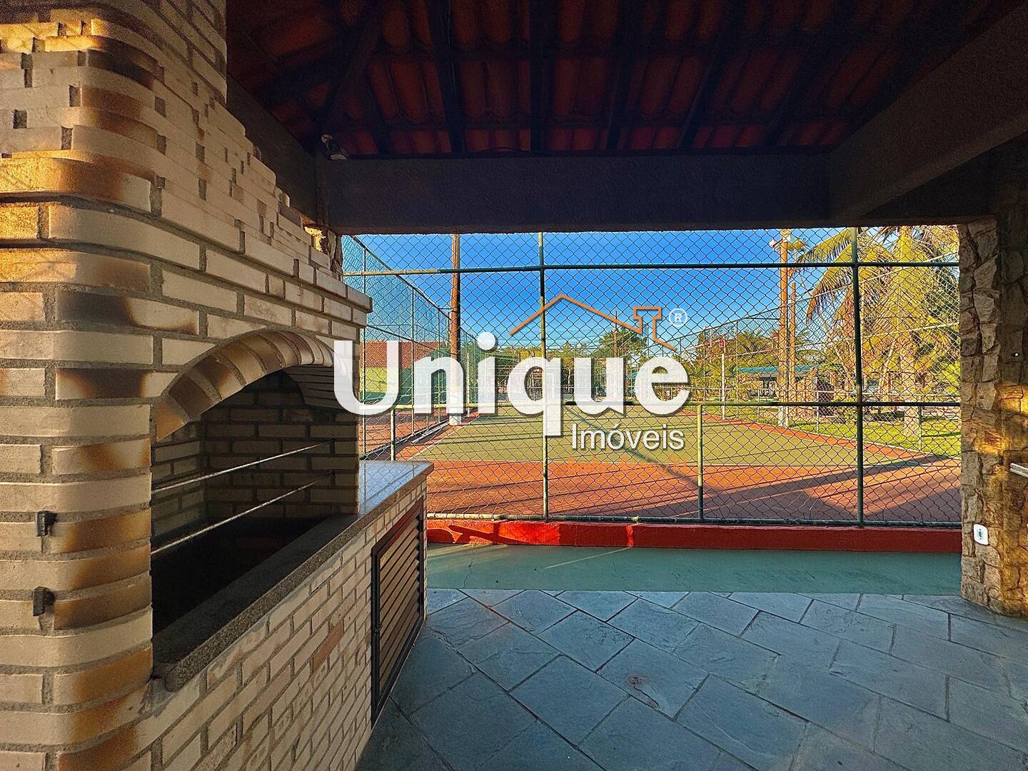 Casa à venda com 6 quartos, 280m² - Foto 68