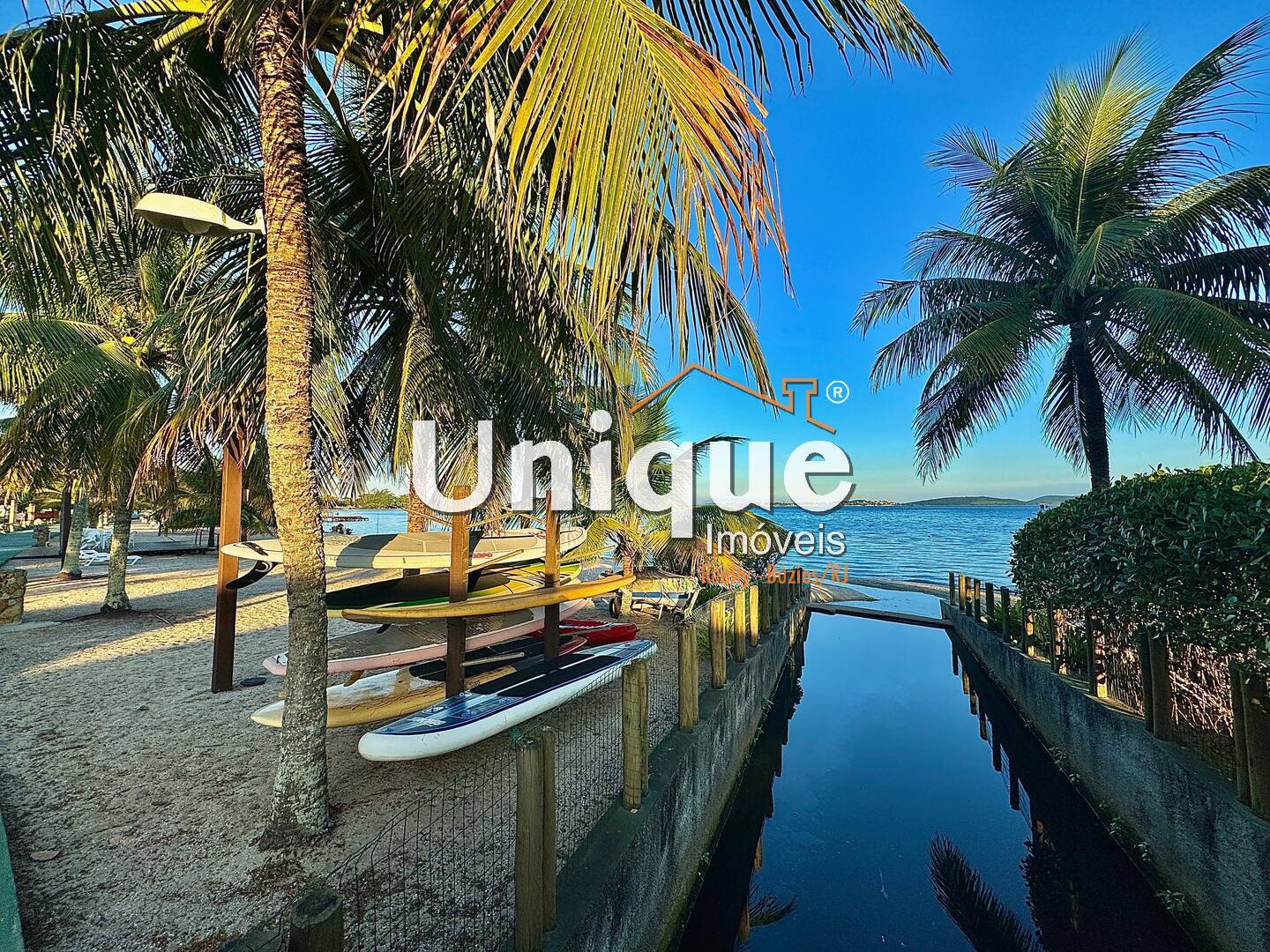 Casa à venda com 6 quartos, 280m² - Foto 3