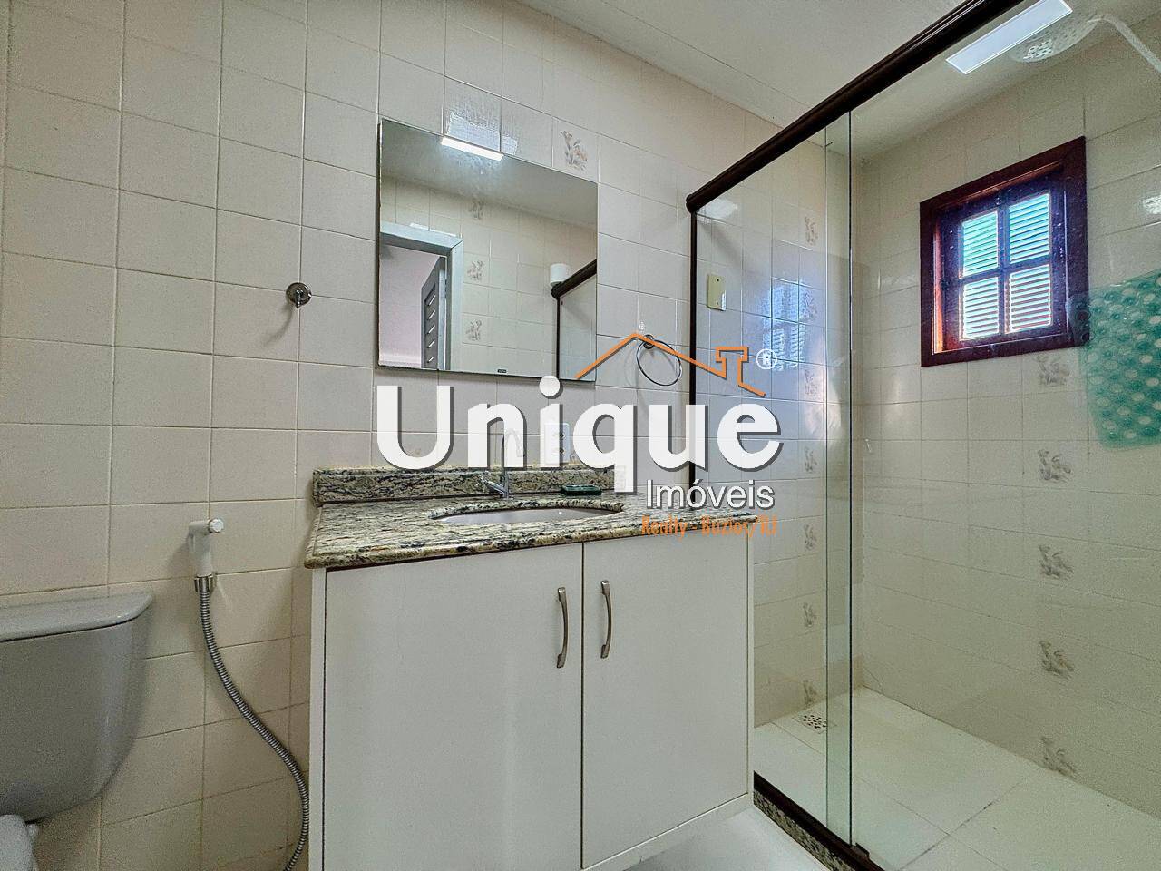 Casa à venda com 6 quartos, 280m² - Foto 17