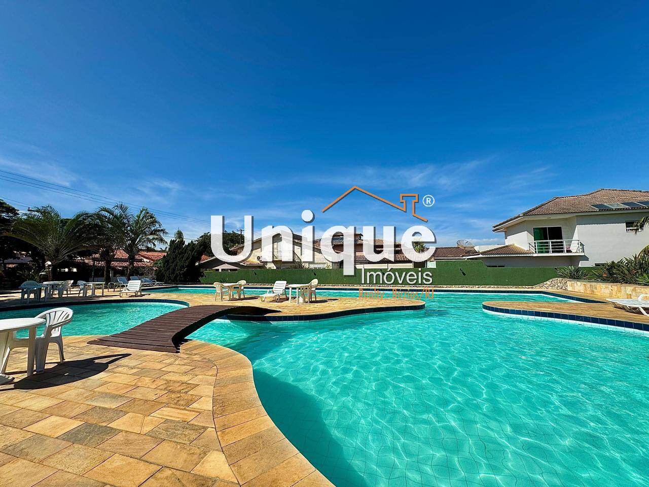Casa à venda com 6 quartos, 280m² - Foto 56