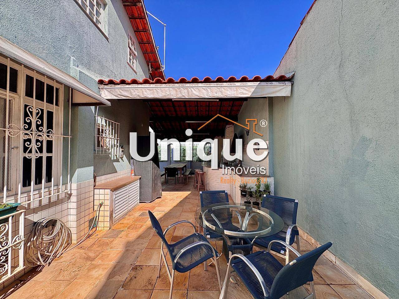 Casa à venda com 6 quartos, 280m² - Foto 46
